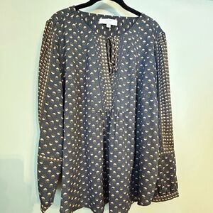 LOFT Grey and light rose floral patterned blouse .